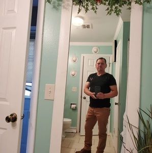 Meet your Posher, Benito